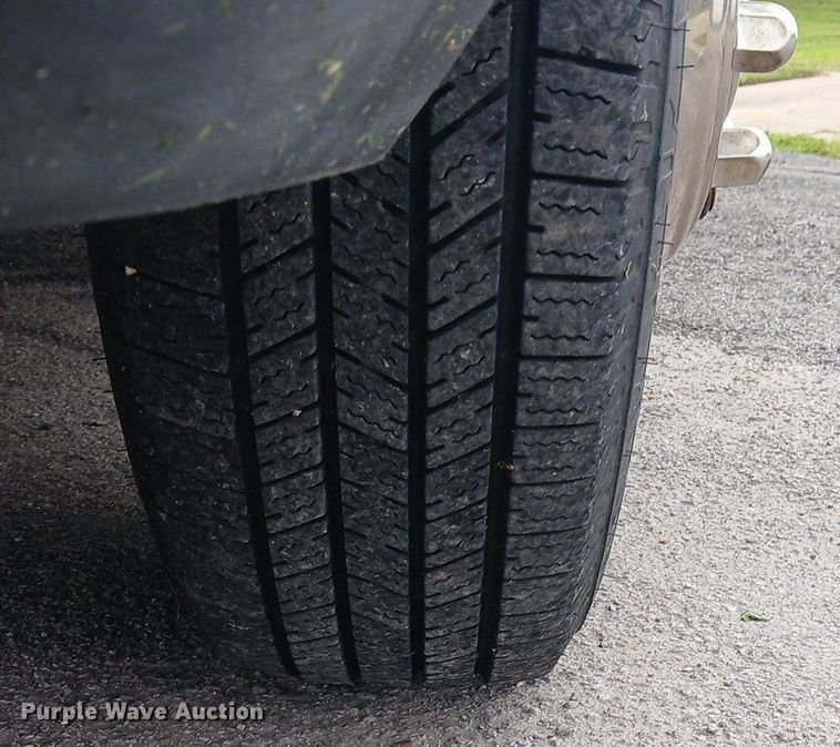 image for item EH3843 2009 Ford E450 ambulance