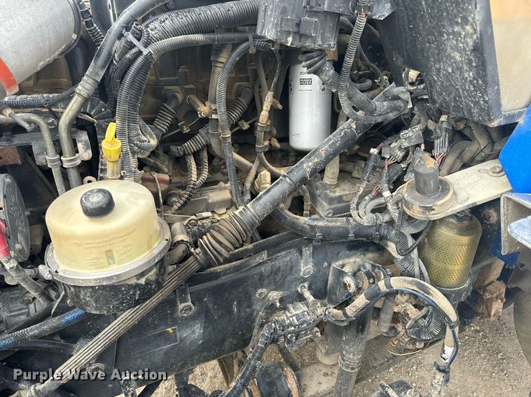 image for item EH6508 2012 Kenworth T800 semi truck