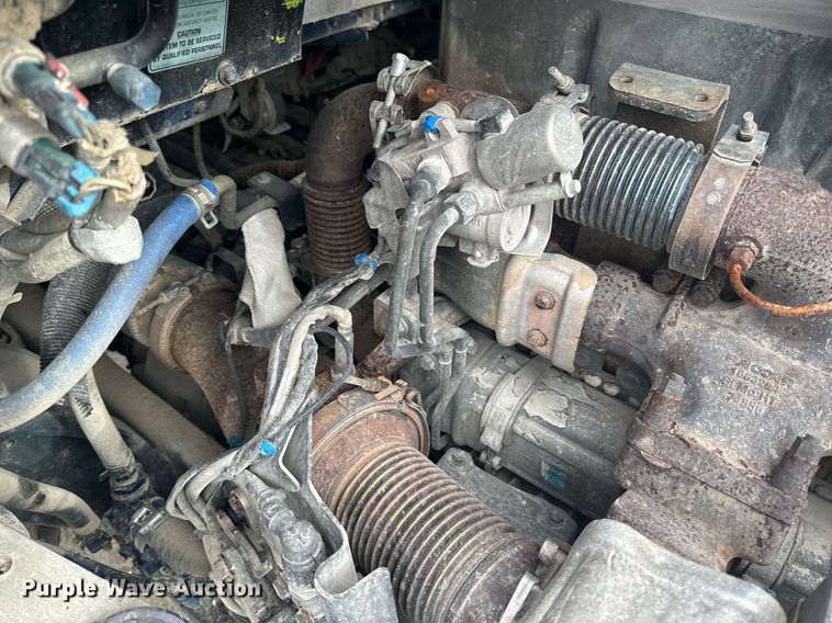 image for item EH6508 2012 Kenworth T800 semi truck