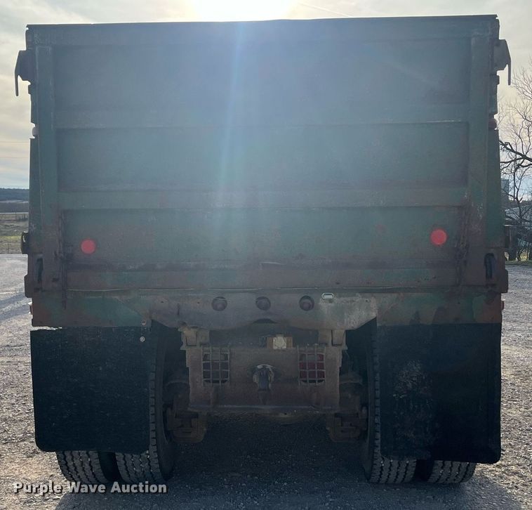 image for item EI0618 1980 Mack  dump truck