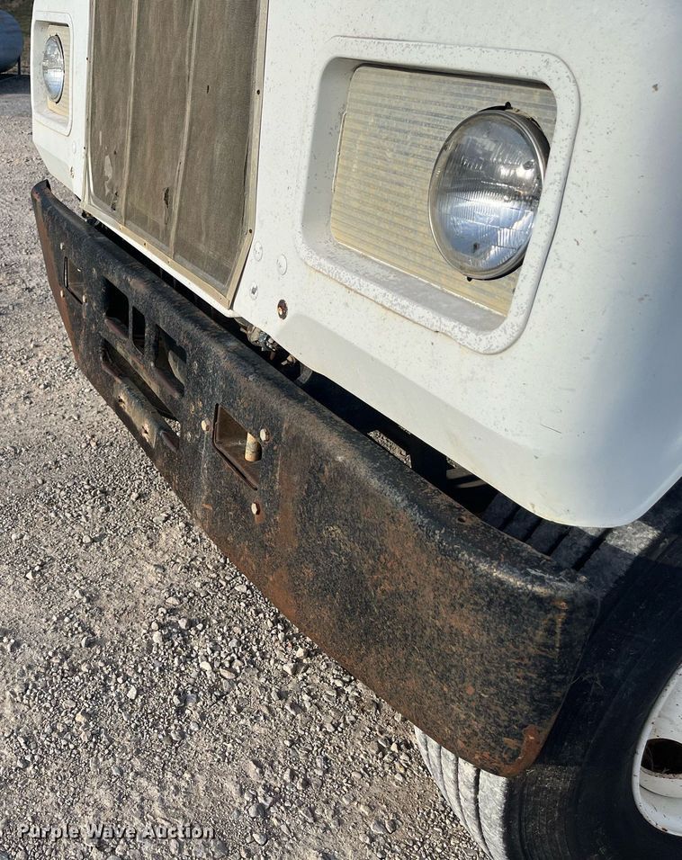 image for item EI0618 1980 Mack  dump truck