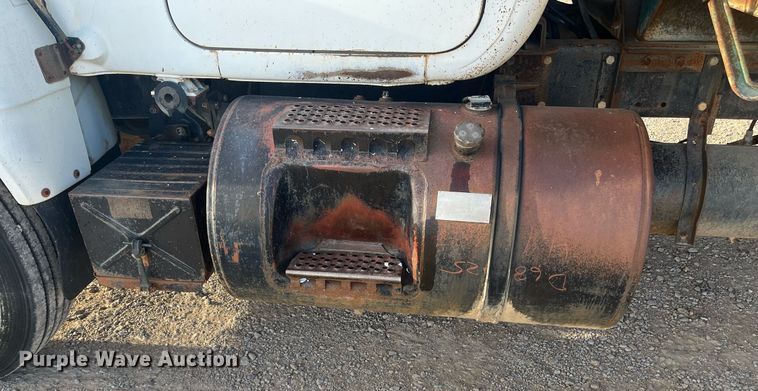 image for item EI0618 1980 Mack  dump truck