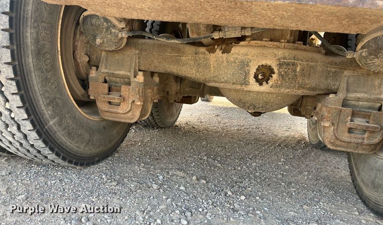 image for item EI0618 1980 Mack  dump truck