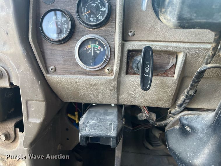 image for item EI0618 1980 Mack  dump truck