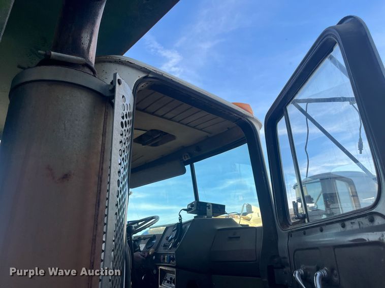 image for item EI0618 1980 Mack  dump truck