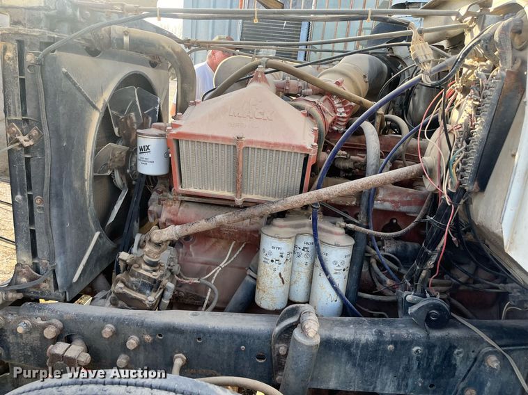 image for item EI0618 1980 Mack  dump truck