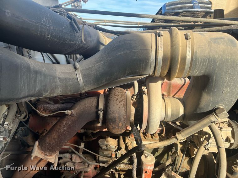 image for item EI0618 1980 Mack  dump truck