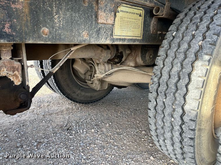 image for item EI0618 1980 Mack  dump truck