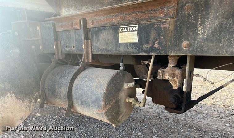 image for item EI0618 1980 Mack  dump truck