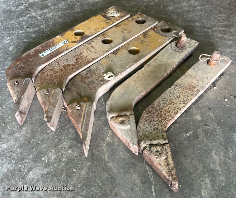 image for item EI0619 (5) ripper shanks