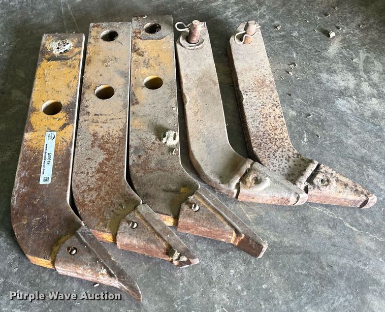 image for item EI0619 (5) ripper shanks