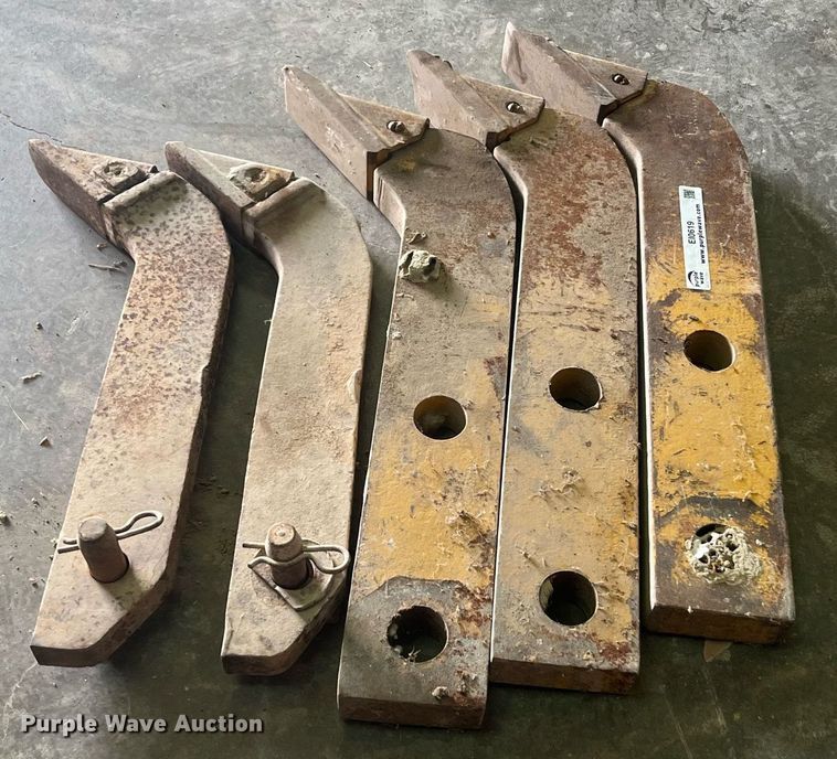 image for item EI0619 (5) ripper shanks