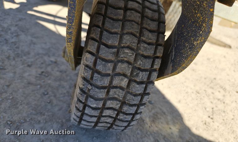 image for item EI3569 Graco Line Driver HD paint striper