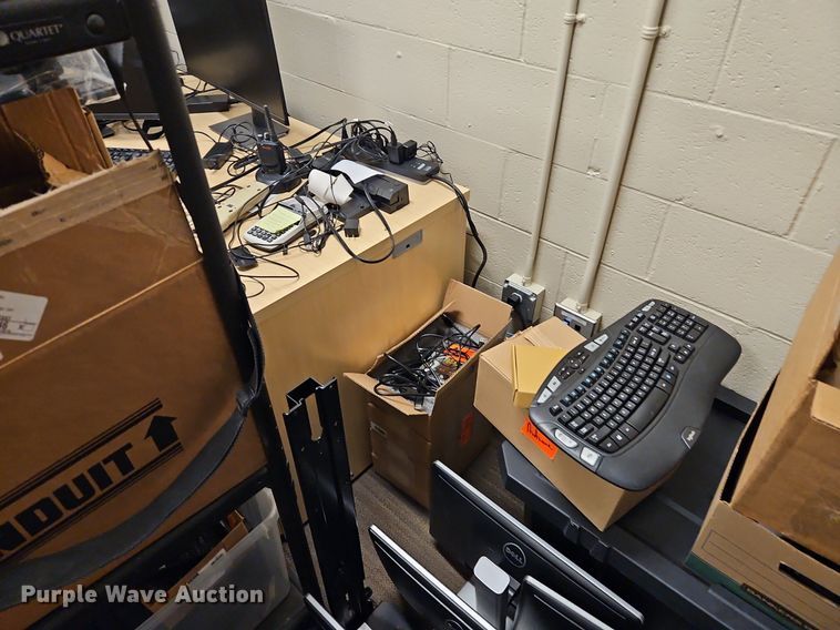 image for item EI3571 Electronics