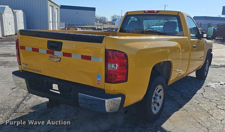 image for item EJ5872 2007 Chevrolet Silverado 1500 pickup truck