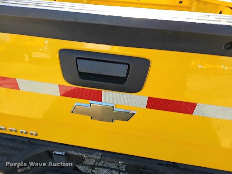 image for item EJ5872 2007 Chevrolet Silverado 1500 pickup truck