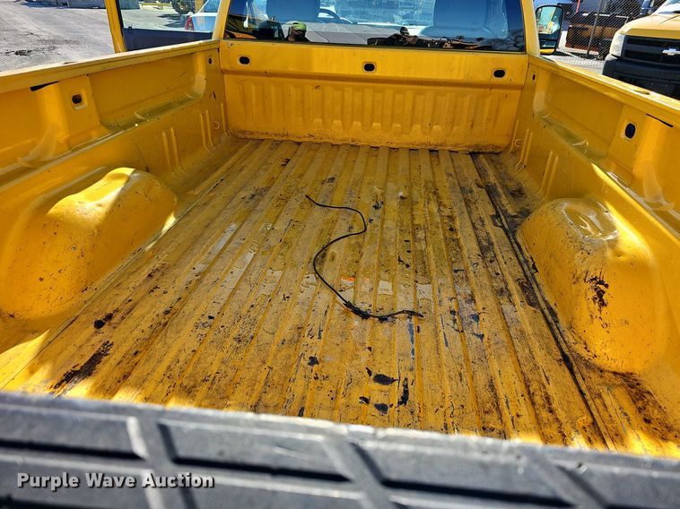 image for item EJ5872 2007 Chevrolet Silverado 1500 pickup truck