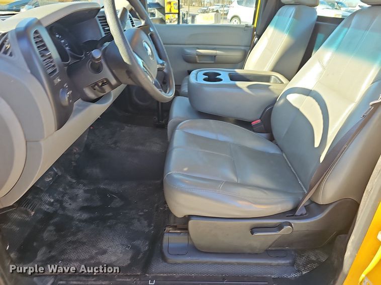 image for item EJ5872 2007 Chevrolet Silverado 1500 pickup truck