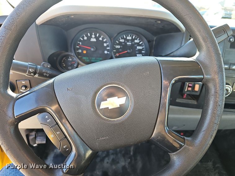 image for item EJ5872 2007 Chevrolet Silverado 1500 pickup truck