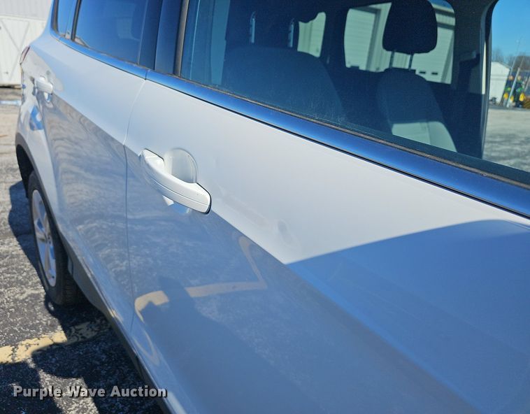 image for item EJ5874 2013 Ford Escape SE SUV