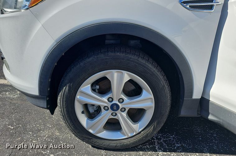 image for item EJ5874 2013 Ford Escape SE SUV