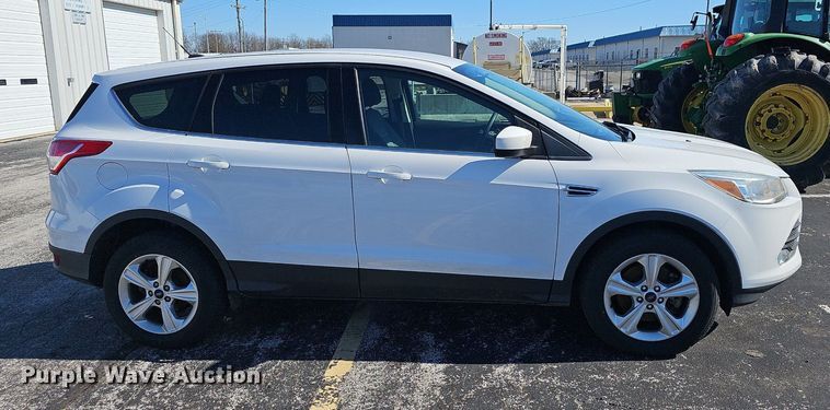 image for item EJ5875 2013 Ford Escape SE SUV