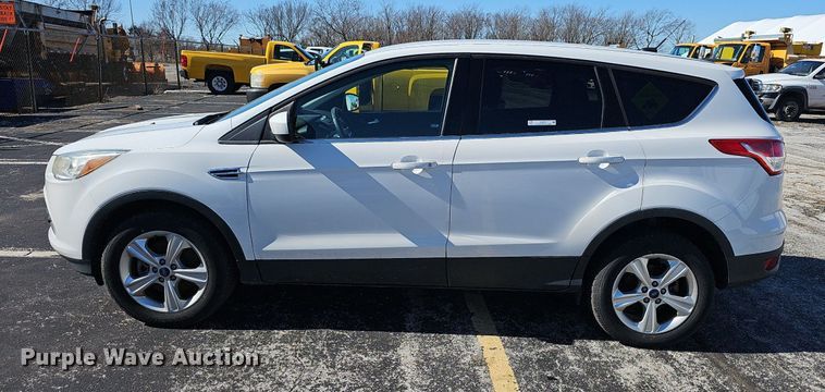 image for item EJ5875 2013 Ford Escape SE SUV