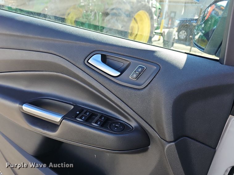 image for item EJ5875 2013 Ford Escape SE SUV