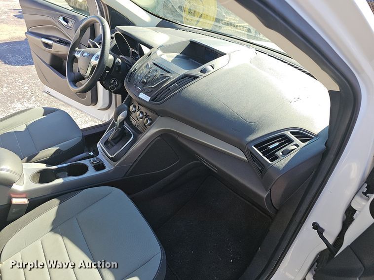 image for item EJ5875 2013 Ford Escape SE SUV