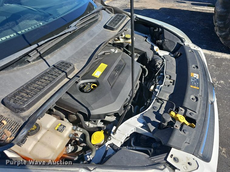 image for item EJ5875 2013 Ford Escape SE SUV