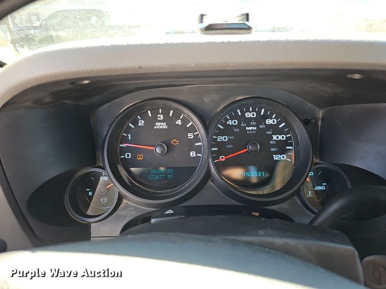 image for item EJ5876 2008 Chevrolet Silverado 1500 pickup truck