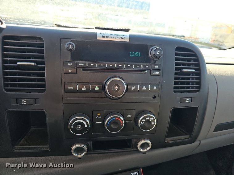 image for item EJ5876 2008 Chevrolet Silverado 1500 pickup truck