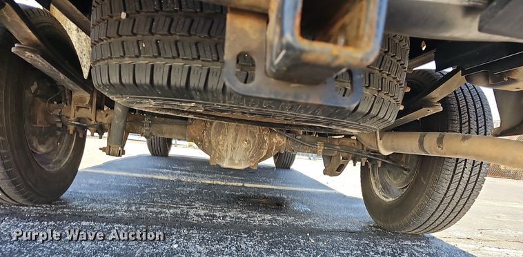 image for item EJ5876 2008 Chevrolet Silverado 1500 pickup truck