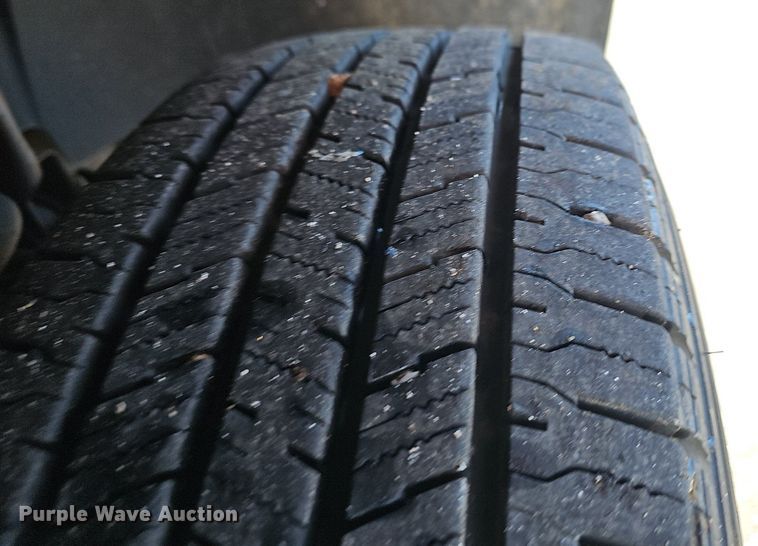 image for item EJ5876 2008 Chevrolet Silverado 1500 pickup truck