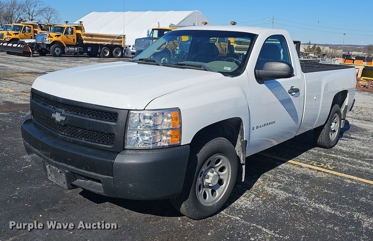 image for item EJ5877 2008 Chevrolet  Silverado 1500 pickup truck