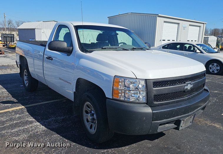 image for item EJ5877 2008 Chevrolet  Silverado 1500 pickup truck