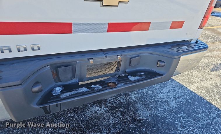 image for item EJ5877 2008 Chevrolet  Silverado 1500 pickup truck