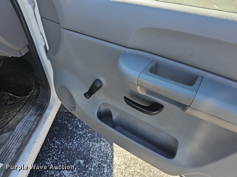 image for item EJ5877 2008 Chevrolet  Silverado 1500 pickup truck