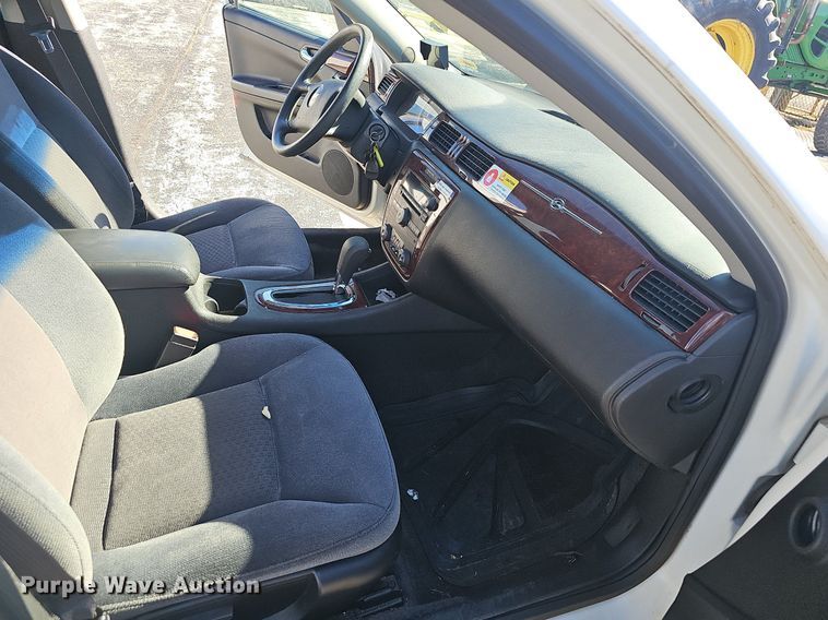 image for item EJ5878 2009 Chevrolet  Impala LS 