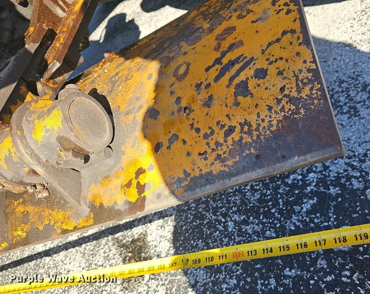 image for item EJ5882 2006 International 7400 dump truck