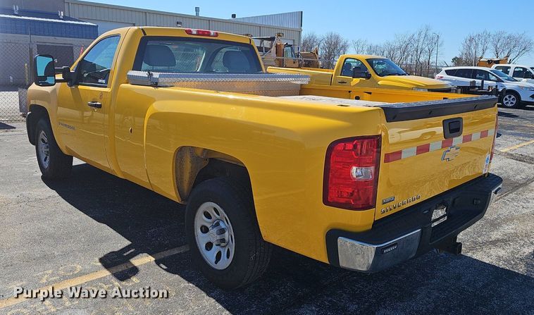 image for item EJ5884 2007 Chevrolet Silverado 1500 pickup truck