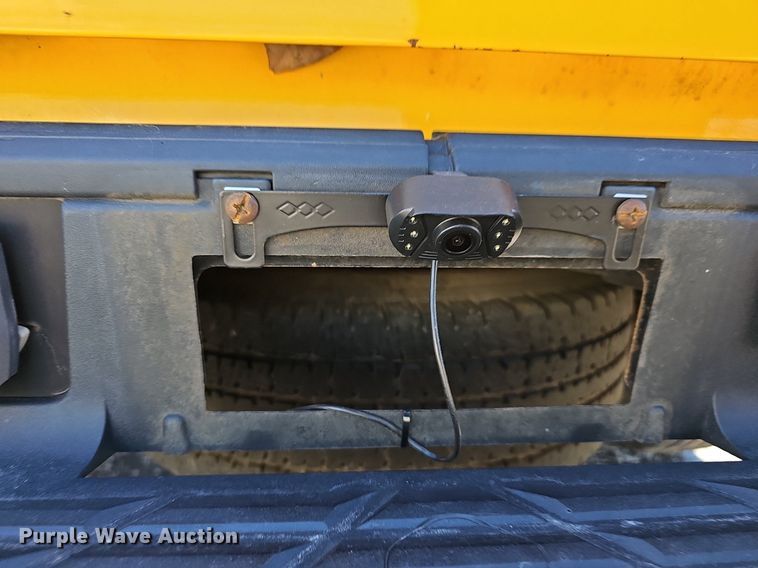 image for item EJ5884 2007 Chevrolet Silverado 1500 pickup truck