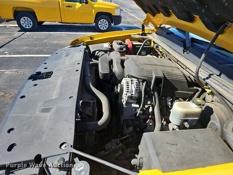 image for item EJ5884 2007 Chevrolet Silverado 1500 pickup truck