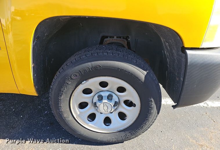 image for item EJ5884 2007 Chevrolet Silverado 1500 pickup truck