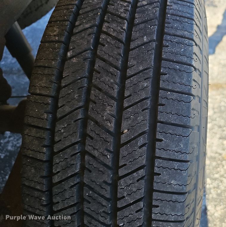 image for item EJ5884 2007 Chevrolet Silverado 1500 pickup truck