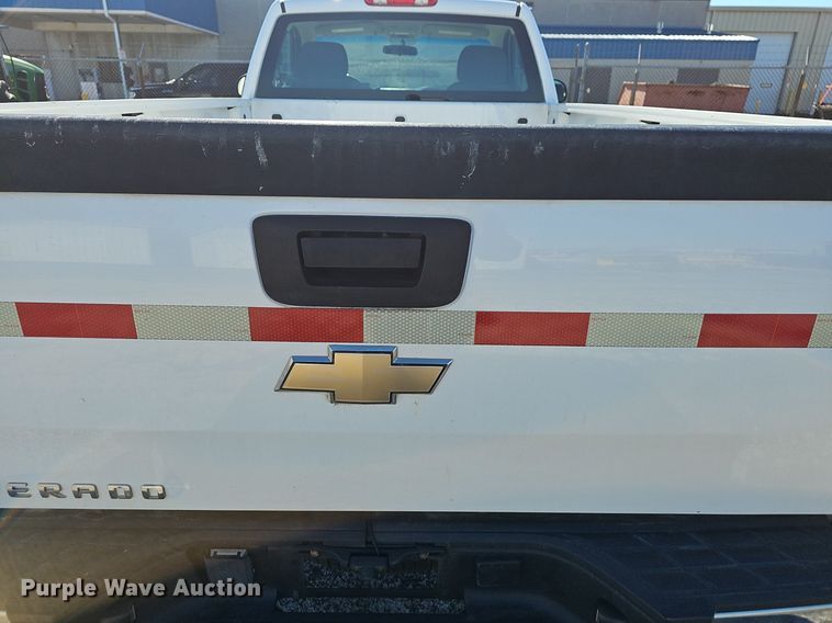 image for item EJ5887 2008 Chevrolet Silverado 1500 pickup truck