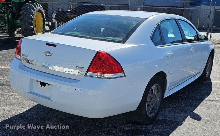 image for item EJ5888 2011 Chevrolet Impala LS 