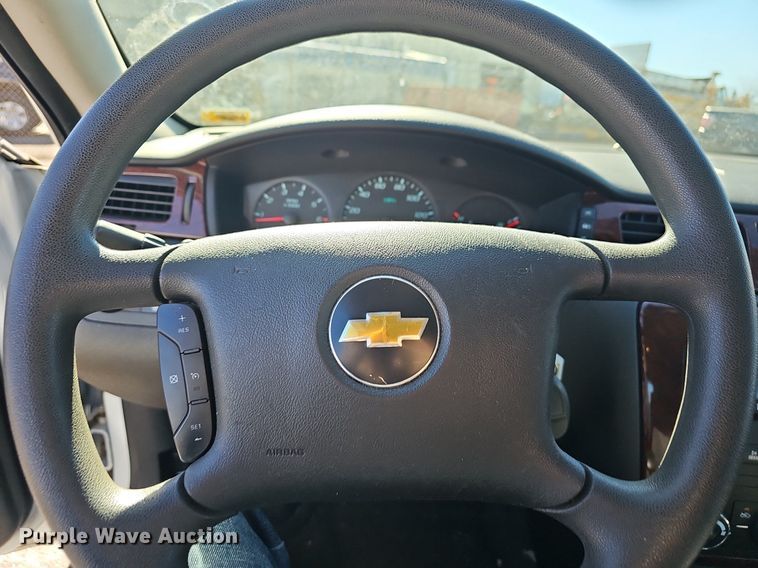 image for item EJ5888 2011 Chevrolet Impala LS 