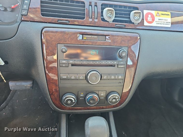 image for item EJ5888 2011 Chevrolet Impala LS 