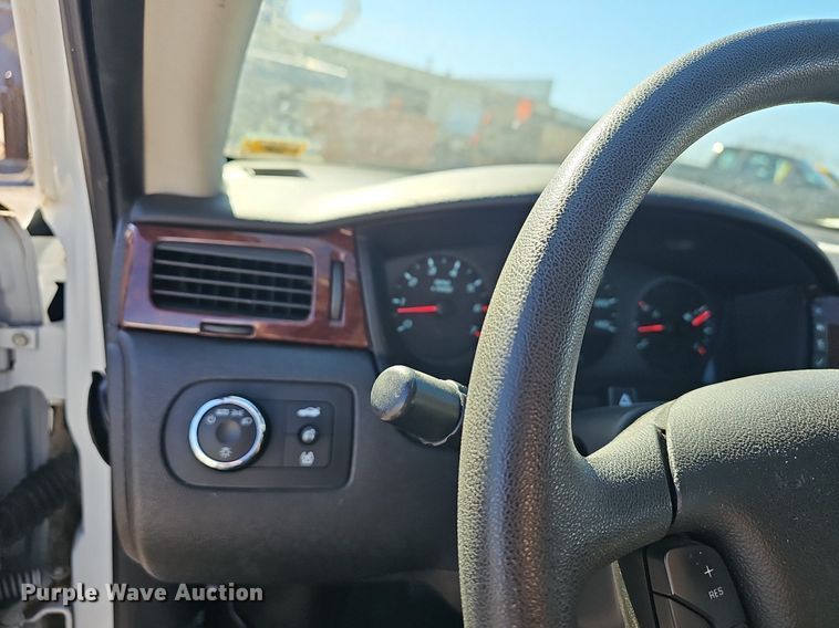 image for item EJ5888 2011 Chevrolet Impala LS 